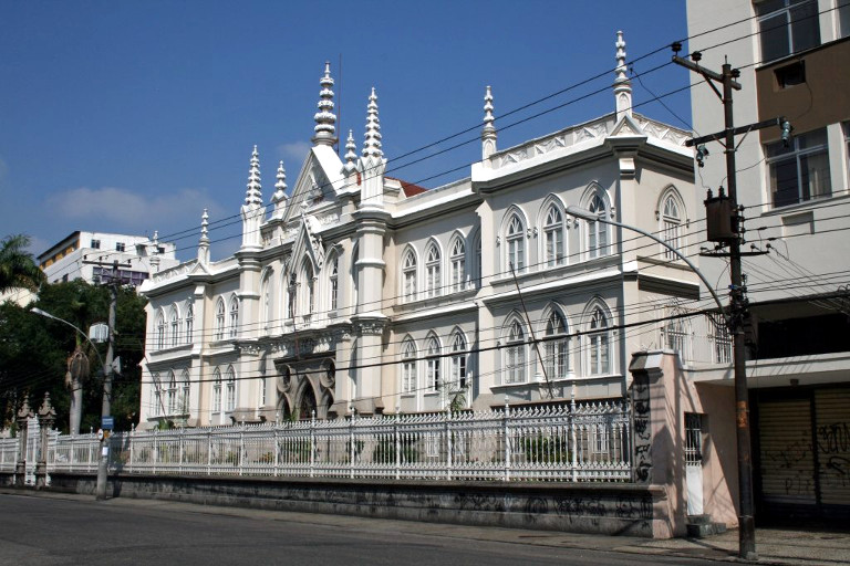 Educandário Gonçalves de Araújo