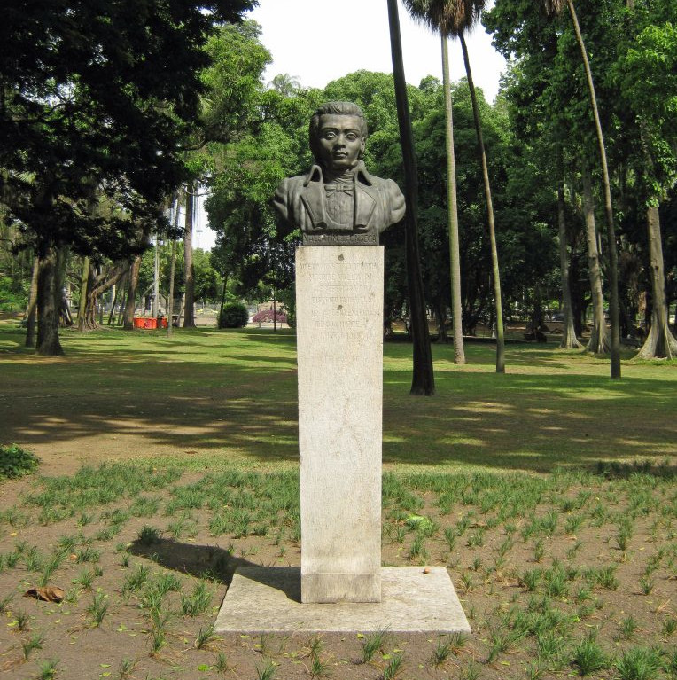 Monumento ao Mestre Valentim no Passeio Público