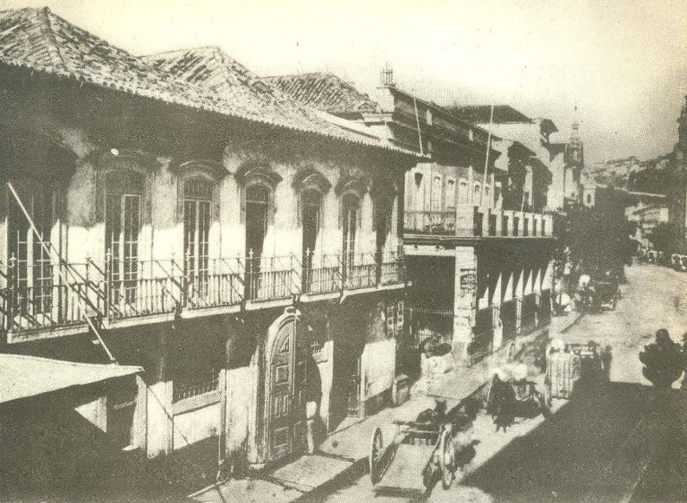 Casa dos Contos e Praça do Comércio