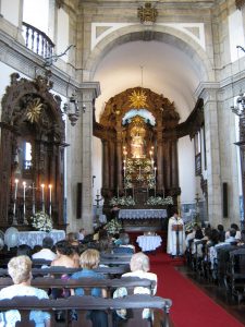 Altar da Igreja