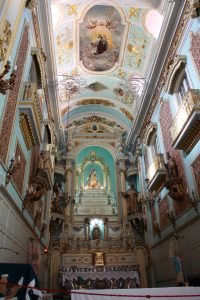 Altar da Igreja