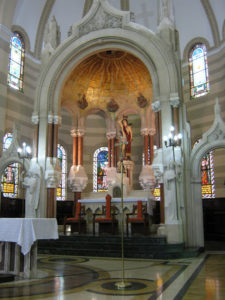 Altar de São Sebastião - Paróquia de São Sebastião – Frades Capuchinhos