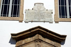 Placa na Igreja